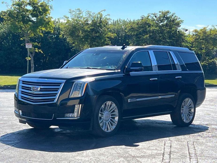 used 2015 Cadillac Escalade car, priced at $16,999