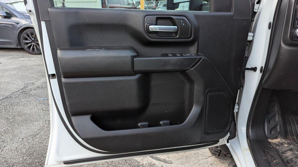 used 2022 GMC Sierra 2500 car, priced at $35,499