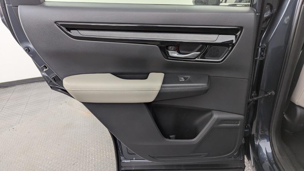 used 2023 Honda CR-V car, priced at $28,998
