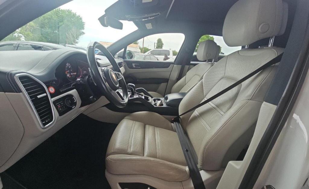 used 2021 Porsche Cayenne car, priced at $37,490
