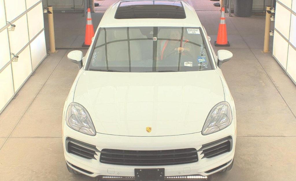 used 2021 Porsche Cayenne car, priced at $37,490