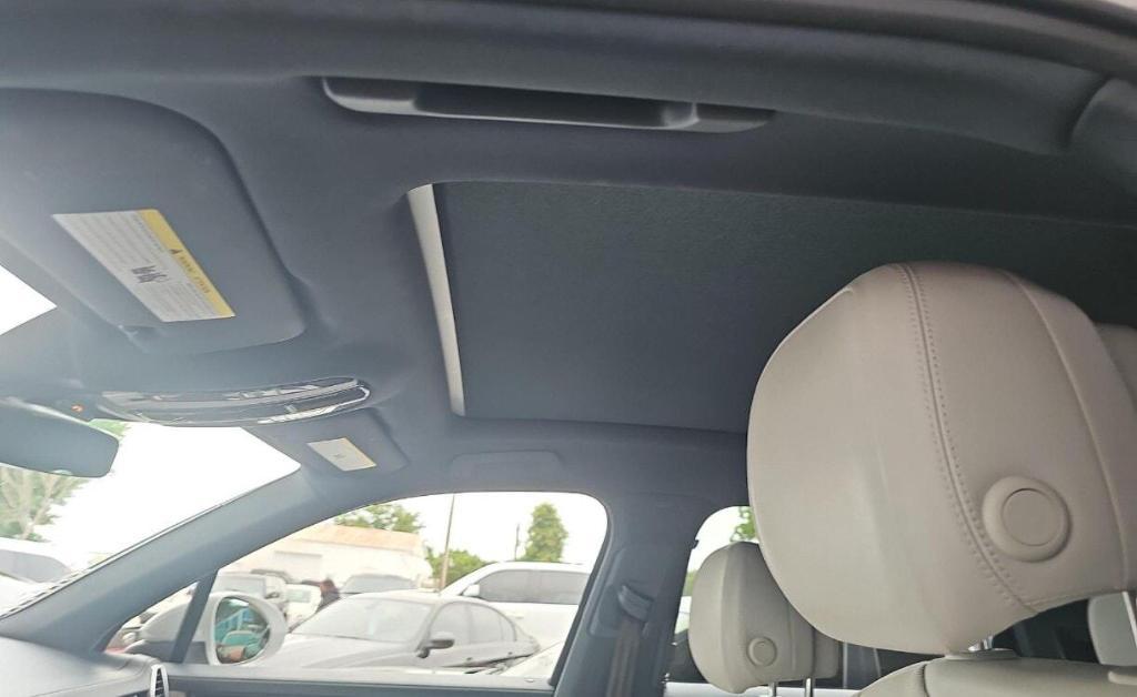 used 2021 Porsche Cayenne car, priced at $37,490