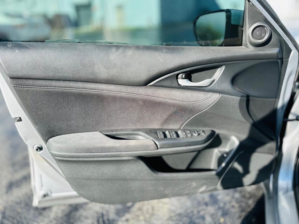 used 2019 Honda Insight car, priced at $11,999