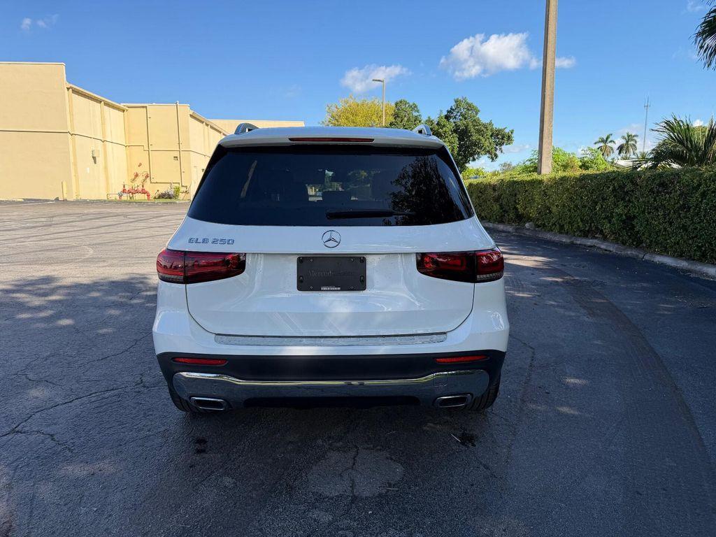 used 2020 Mercedes-Benz GLB 250 car, priced at $19,999