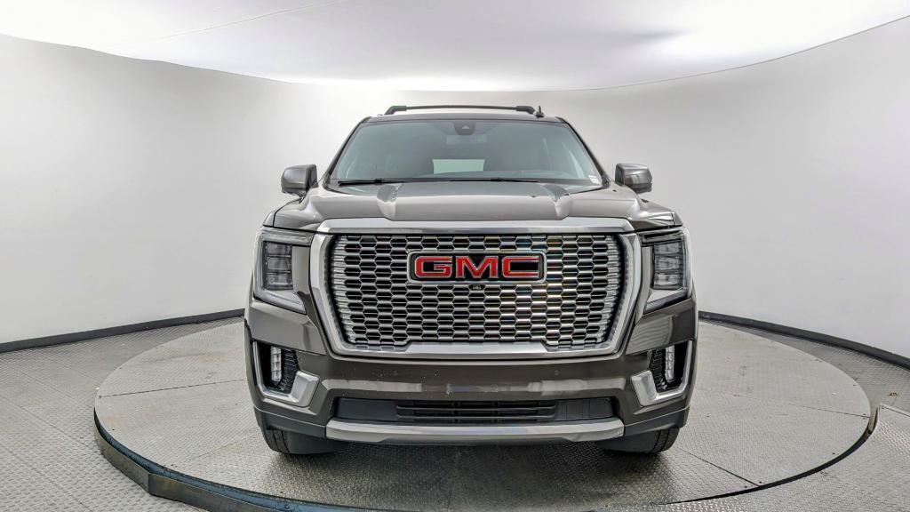 used 2021 GMC Yukon XL car, priced at $48,999