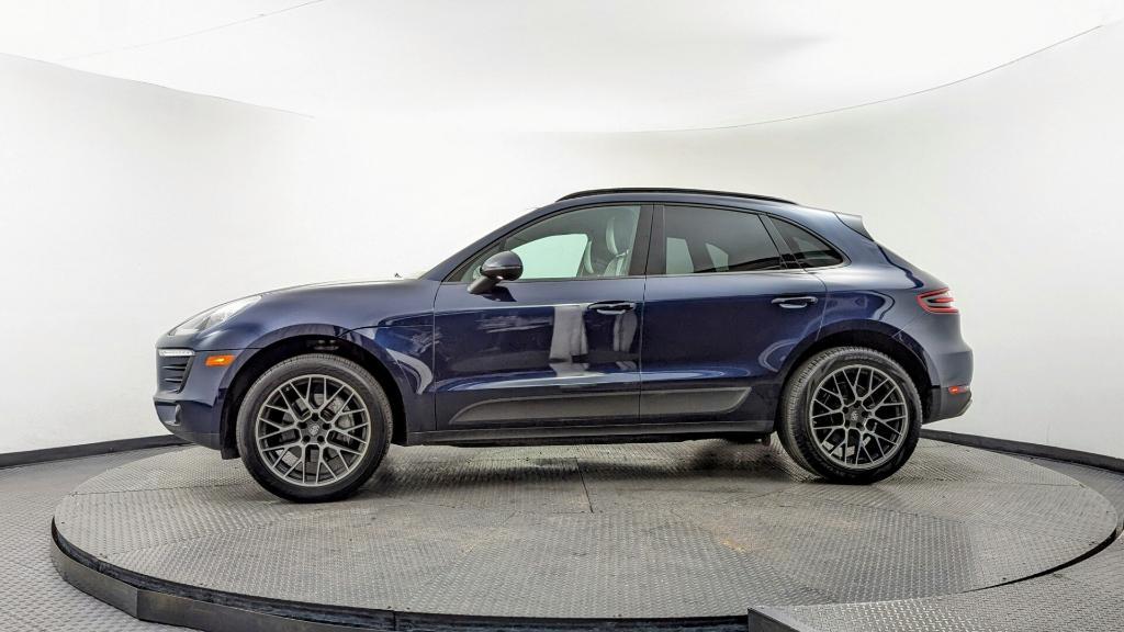 used 2018 Porsche Macan car, priced at $20,998