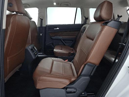 used 2021 Volkswagen Atlas car, priced at $18,999