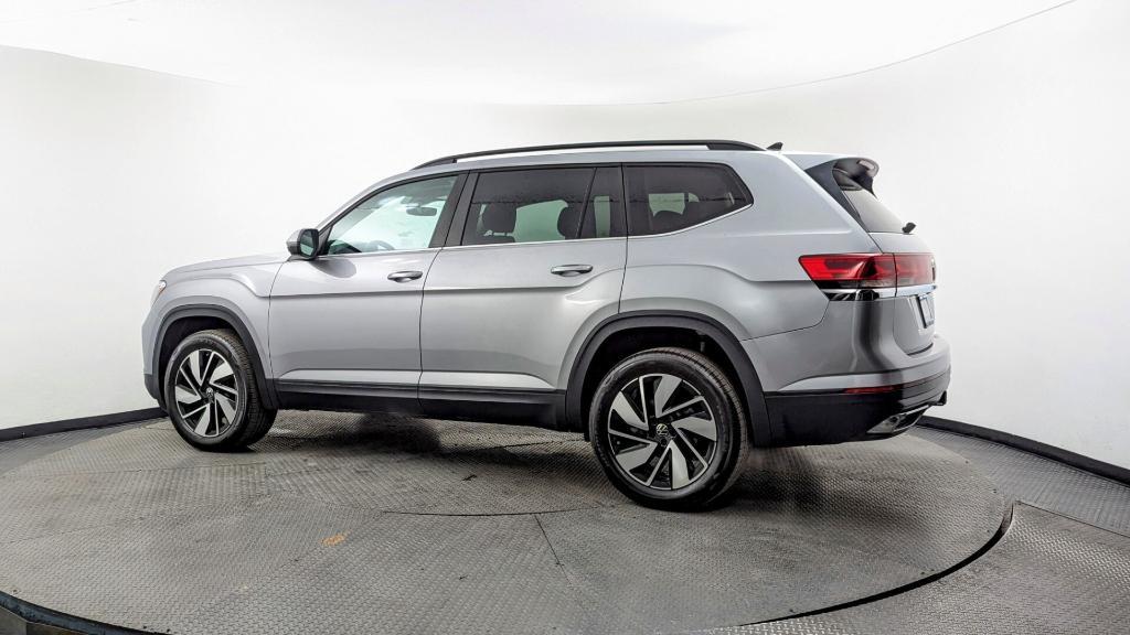 used 2025 Volkswagen Atlas car, priced at $33,299