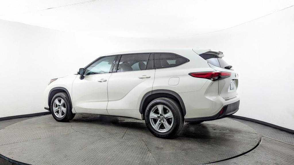 used 2021 Toyota Highlander car, priced at $18,699