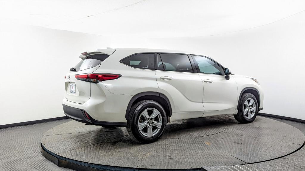 used 2021 Toyota Highlander car, priced at $18,699