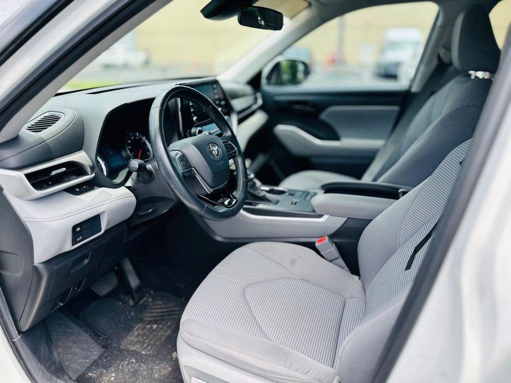 used 2021 Toyota Highlander car, priced at $21,999