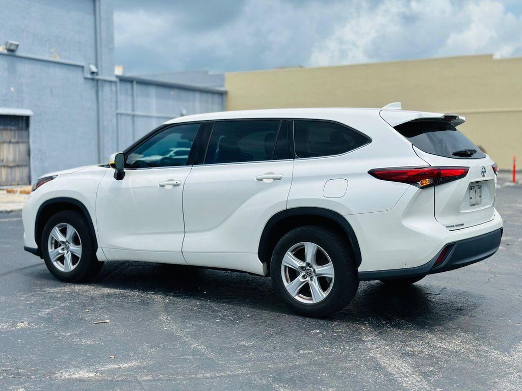 used 2021 Toyota Highlander car, priced at $21,999