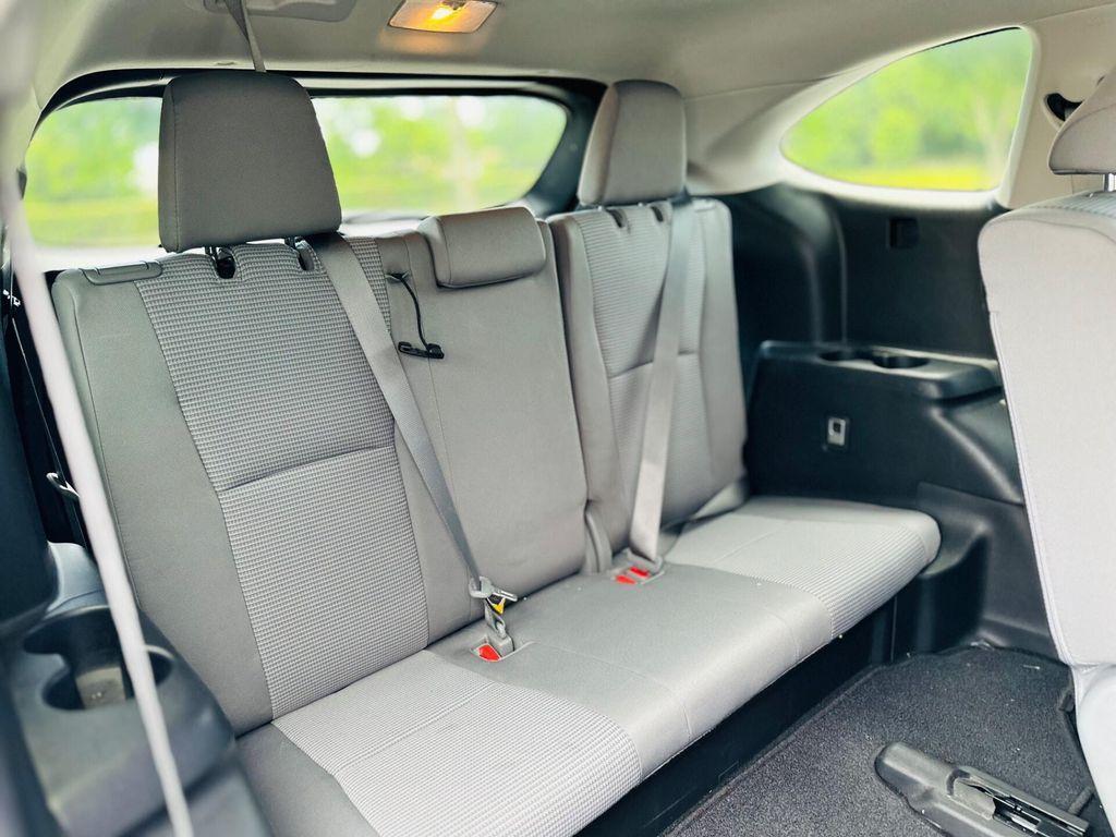 used 2021 Toyota Highlander car, priced at $21,999