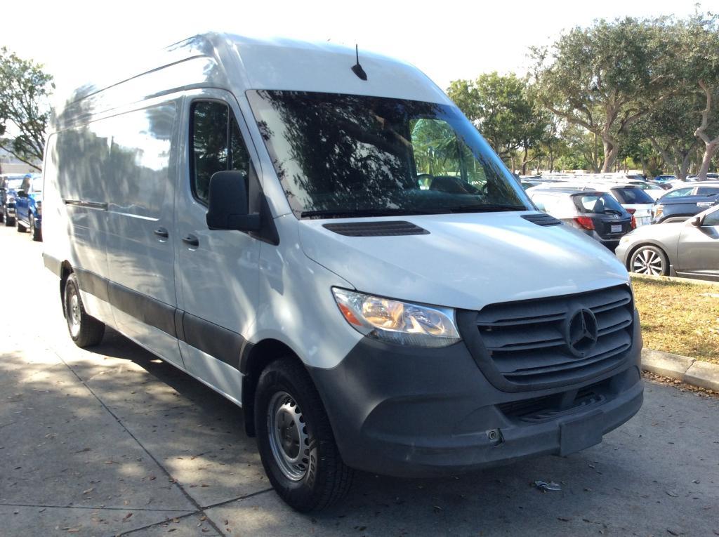 used 2021 Mercedes-Benz Sprinter 2500 car, priced at $35,999