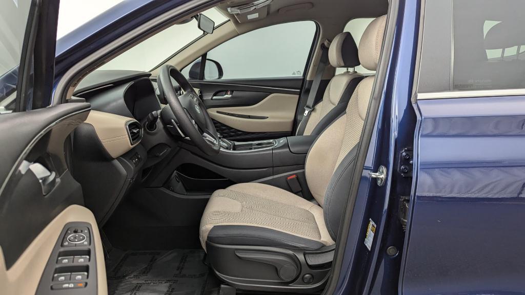 used 2023 Hyundai Santa Fe car, priced at $17,498