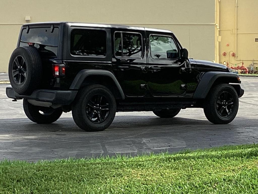 used 2022 Jeep Wrangler Unlimited car, priced at $27,994