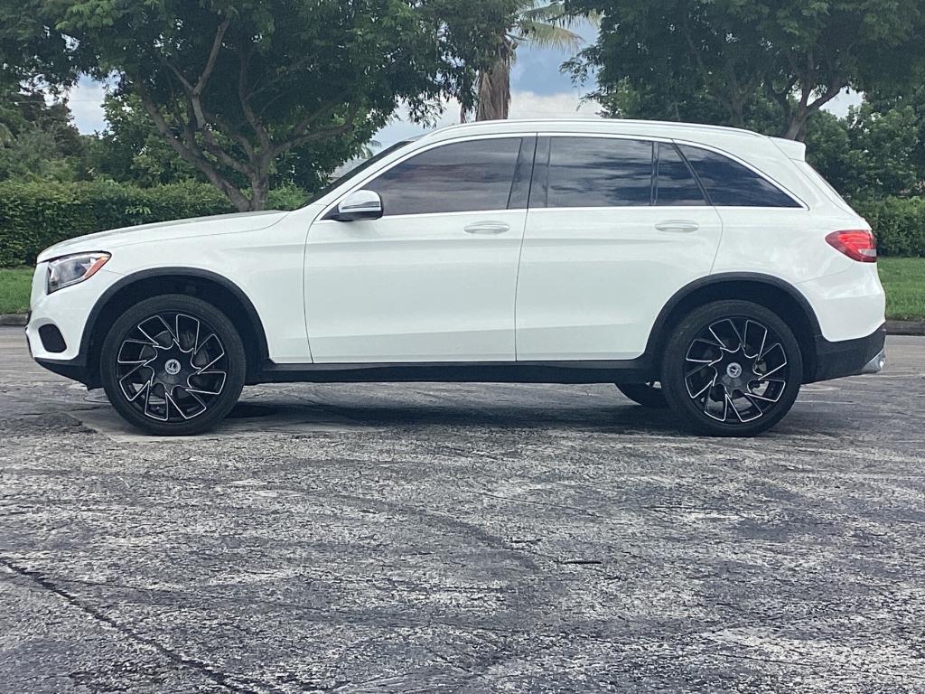 used 2019 Mercedes-Benz GLC 300 car, priced at $16,999