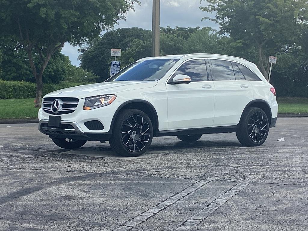 used 2019 Mercedes-Benz GLC 300 car, priced at $16,999