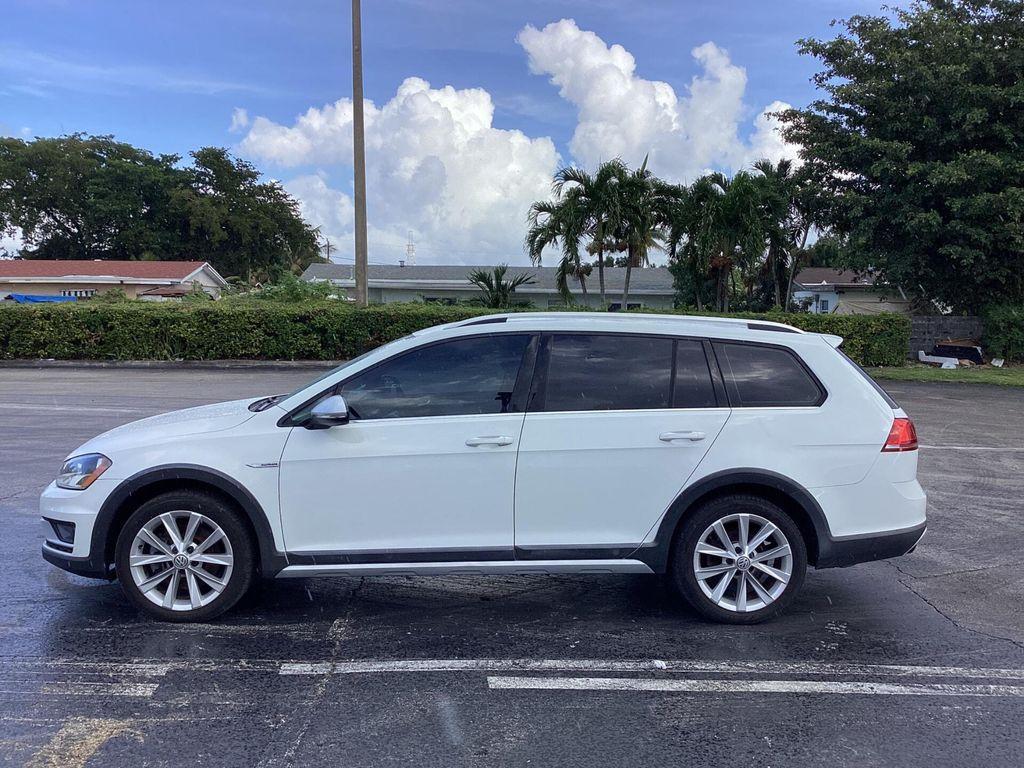 used 2017 Volkswagen Golf Alltrack car, priced at $10,499