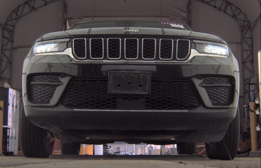 used 2023 Jeep Grand Cherokee car, priced at $22,999