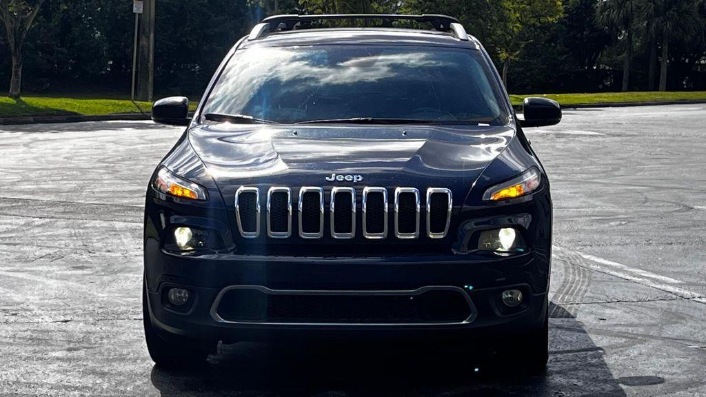 used 2015 Jeep Cherokee car, priced at $9,995