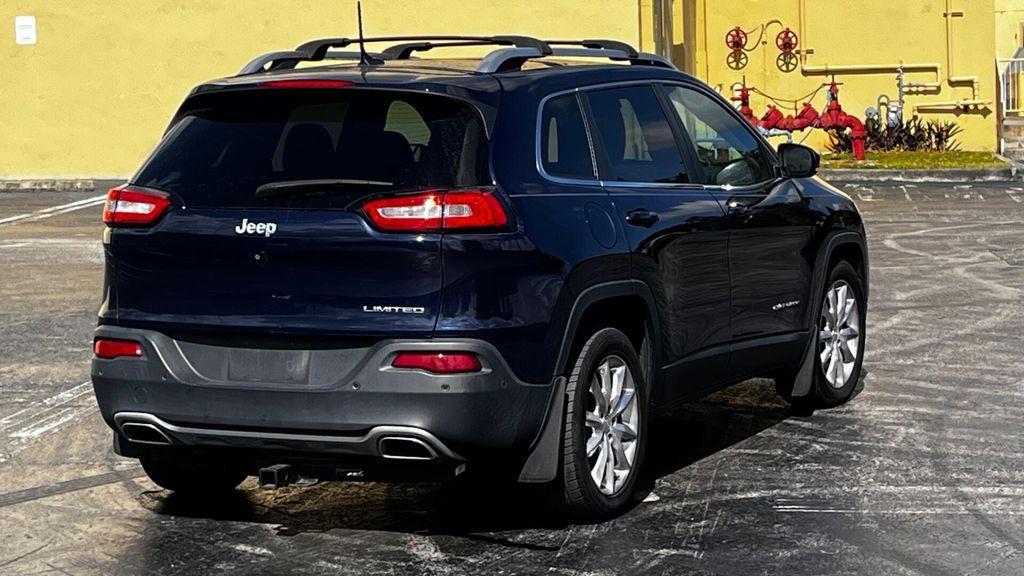 used 2015 Jeep Cherokee car, priced at $9,995