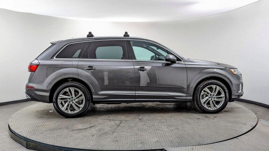 used 2021 Audi Q7 car, priced at $31,499