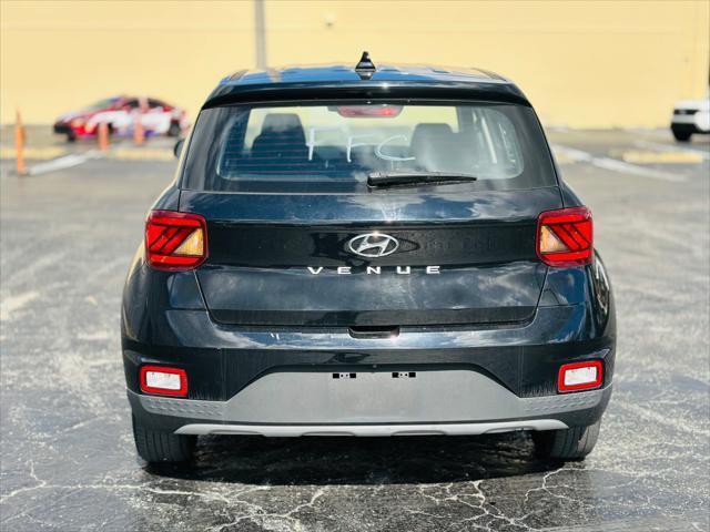 used 2021 Hyundai Venue car, priced at $13,799