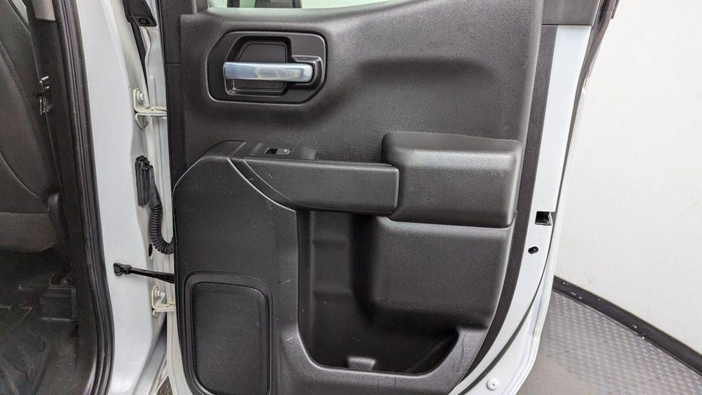 used 2021 GMC Sierra 1500 car, priced at $17,999