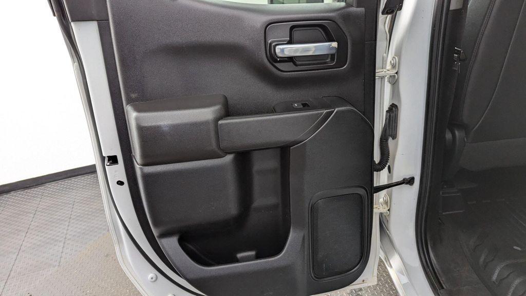 used 2021 GMC Sierra 1500 car, priced at $17,999