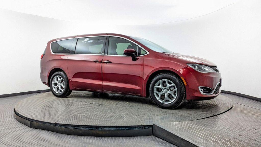 used 2017 Chrysler Pacifica car, priced at $10,299