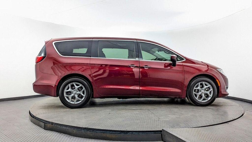 used 2017 Chrysler Pacifica car, priced at $10,299