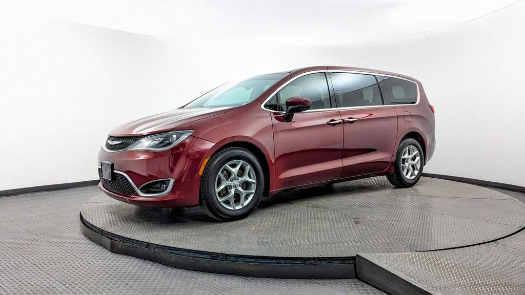 used 2017 Chrysler Pacifica car, priced at $10,299