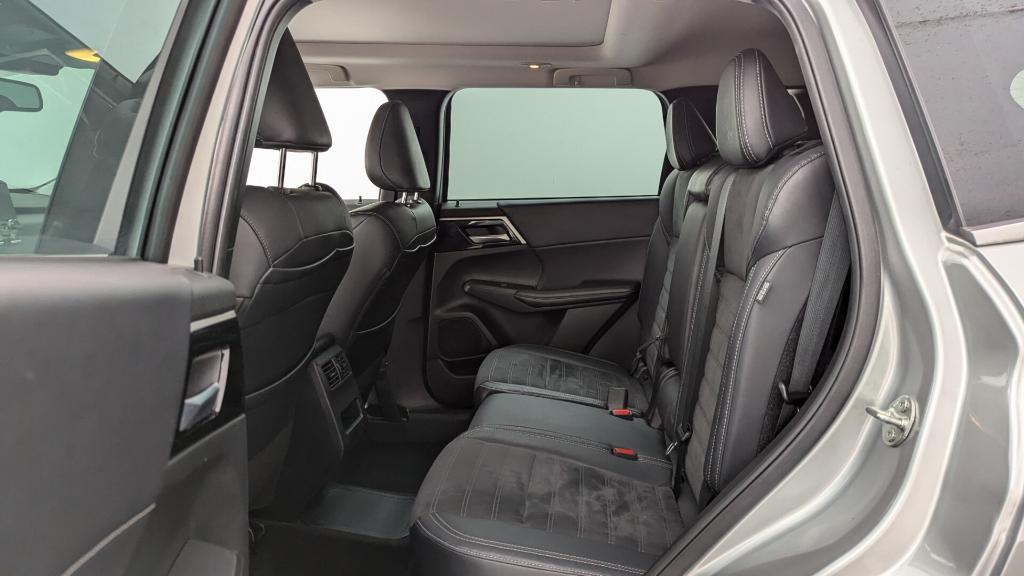 used 2023 Mitsubishi Outlander PHEV car, priced at $25,399
