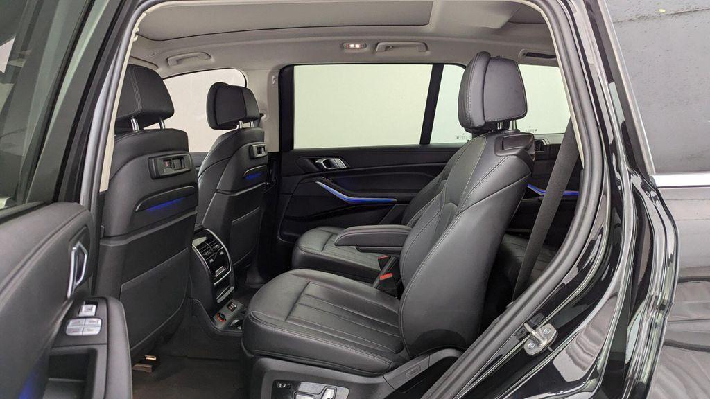 used 2022 BMW X7 car, priced at $40,399