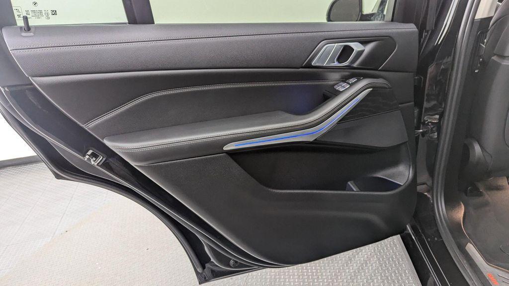 used 2022 BMW X7 car, priced at $40,399