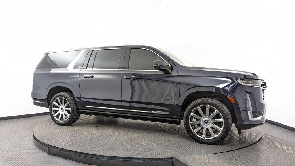 used 2021 Cadillac Escalade ESV car, priced at $47,499