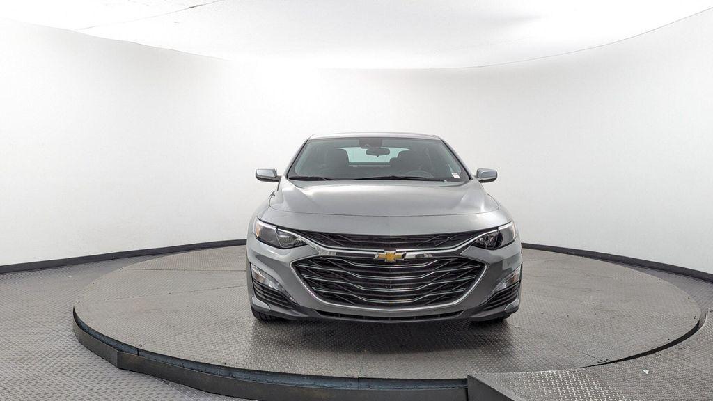 used 2024 Chevrolet Malibu car, priced at $15,999