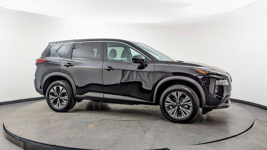 used 2023 Nissan Rogue car, priced at $18,999