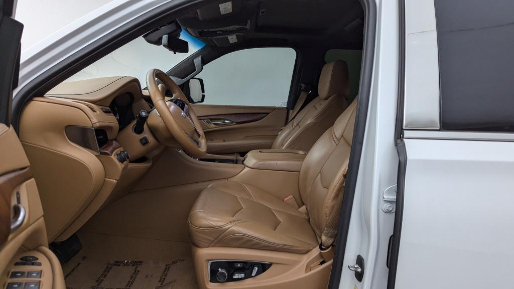 used 2017 Cadillac Escalade car, priced at $24,799