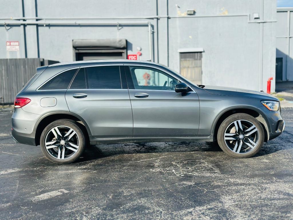 used 2020 Mercedes-Benz GLC 300 car, priced at $20,099