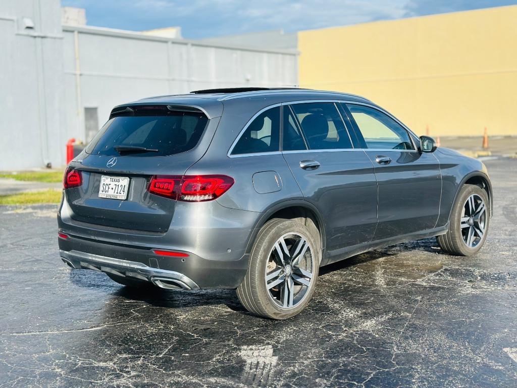 used 2020 Mercedes-Benz GLC 300 car, priced at $20,099