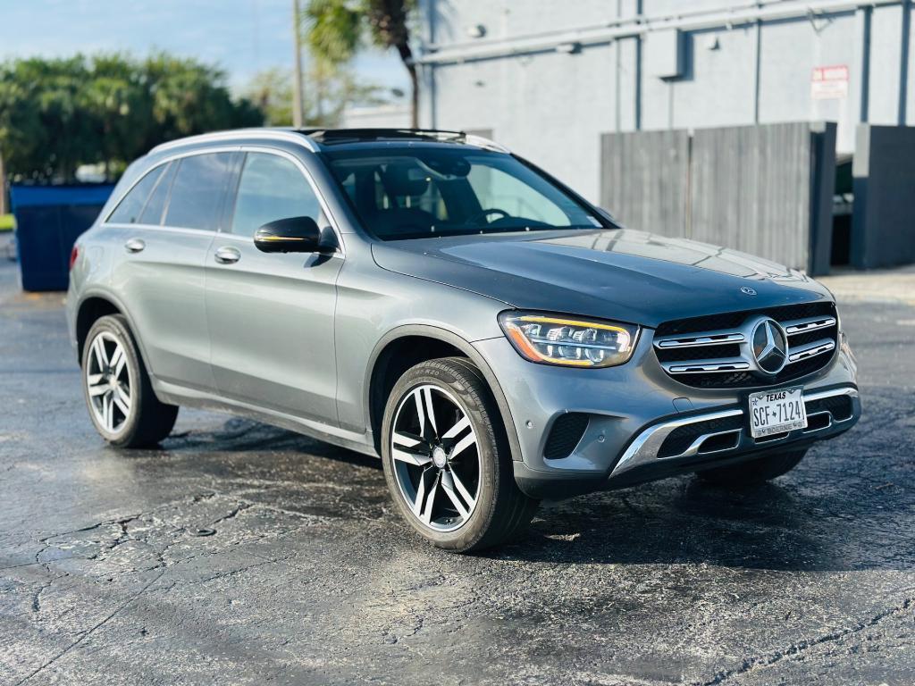 used 2020 Mercedes-Benz GLC 300 car, priced at $20,099