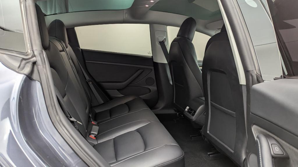 used 2022 Tesla Model 3 car, priced at $23,999