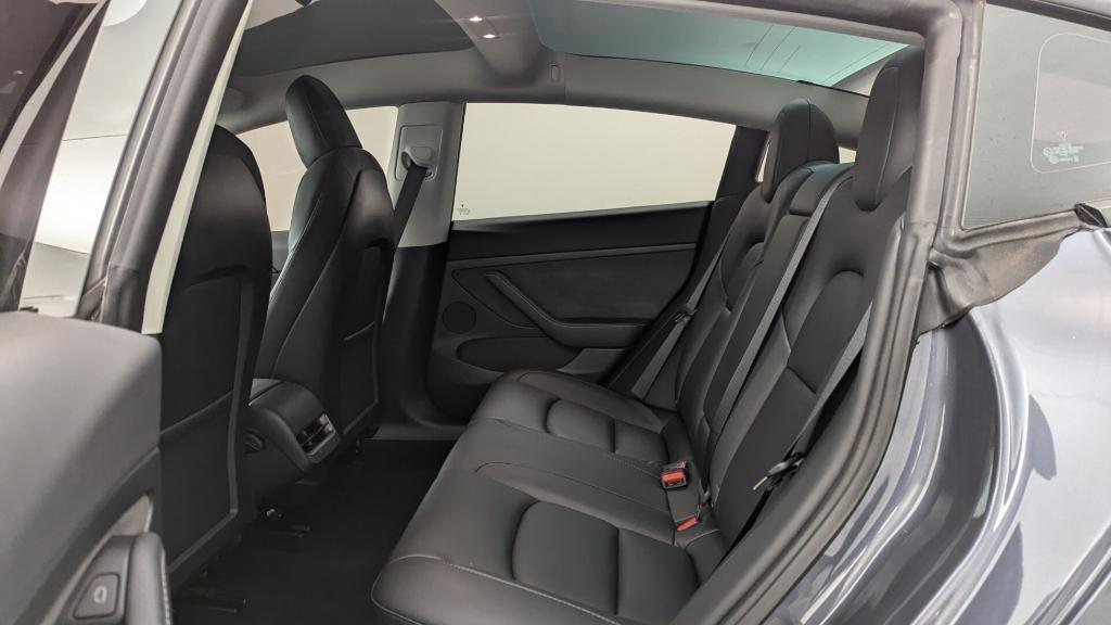 used 2022 Tesla Model 3 car, priced at $23,999