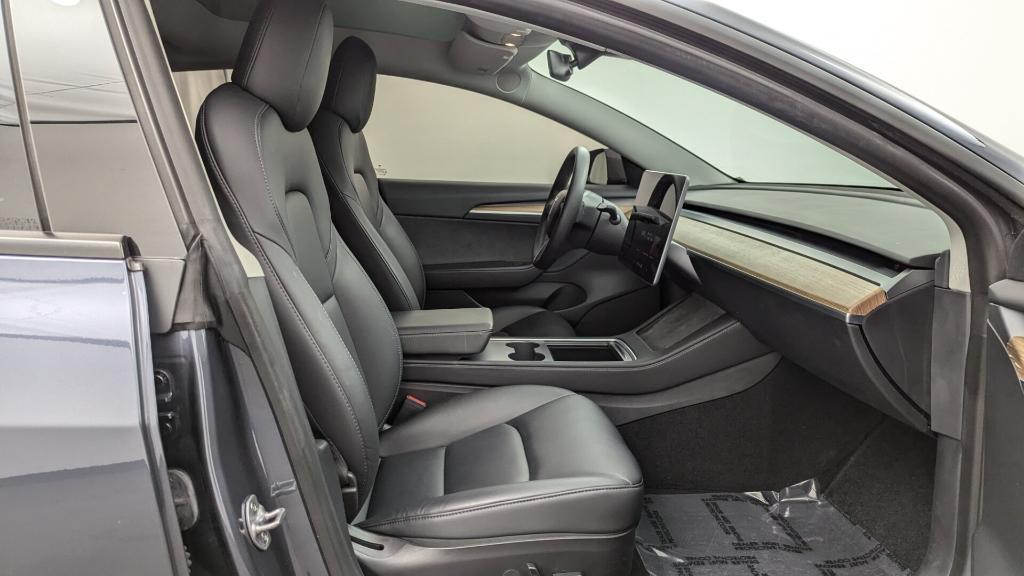 used 2022 Tesla Model 3 car, priced at $23,999