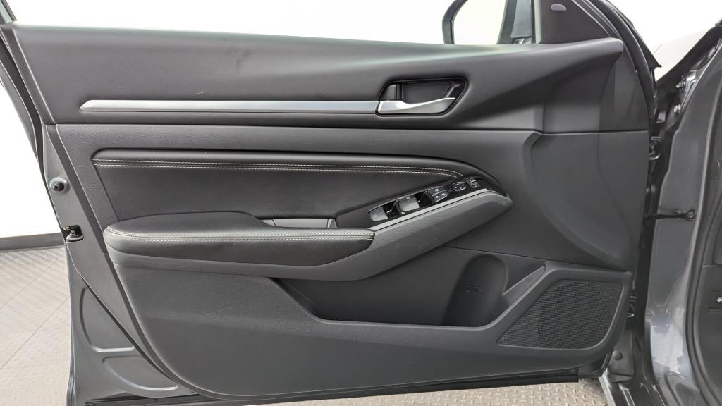 used 2023 Nissan Altima car, priced at $14,999