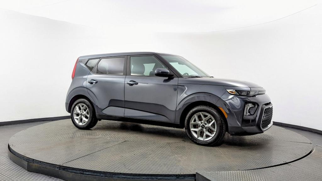 used 2022 Kia Soul car, priced at $12,699