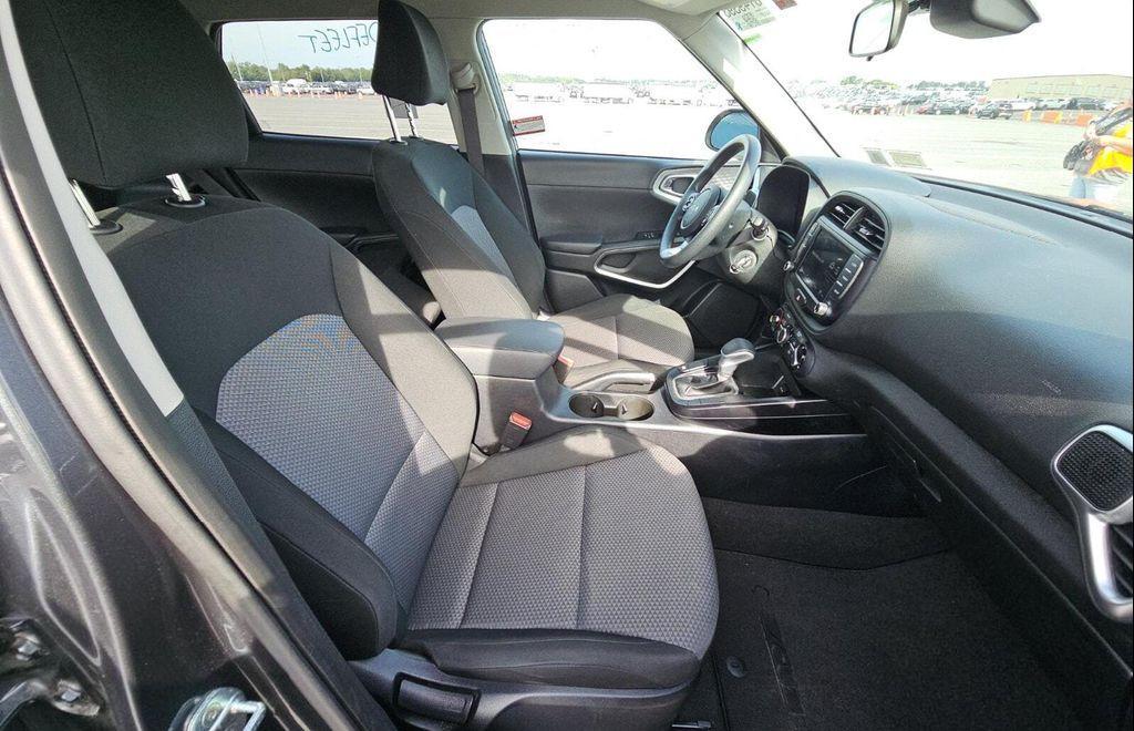 used 2022 Kia Soul car, priced at $13,499