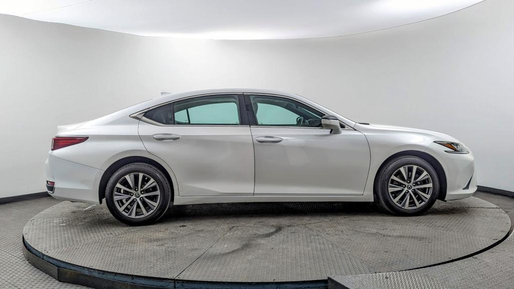 used 2021 Lexus ES 250 car, priced at $20,999